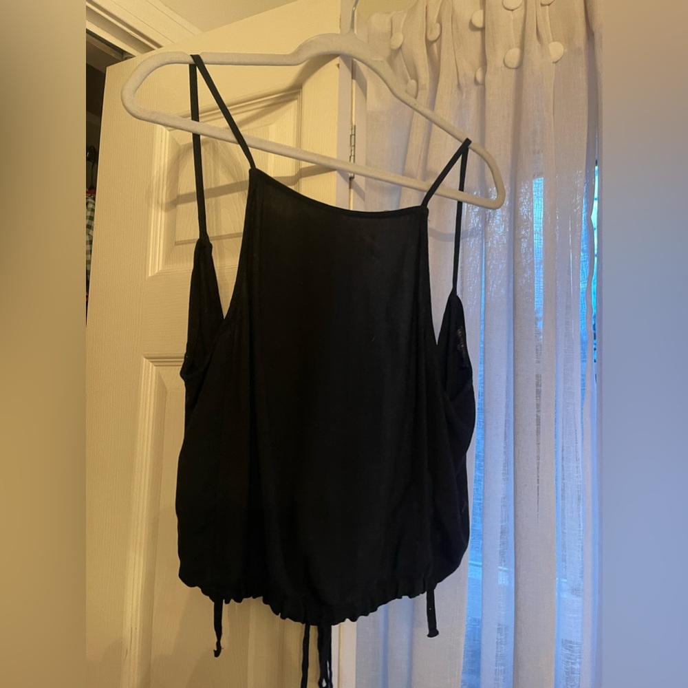 Brandy Melville - backless top